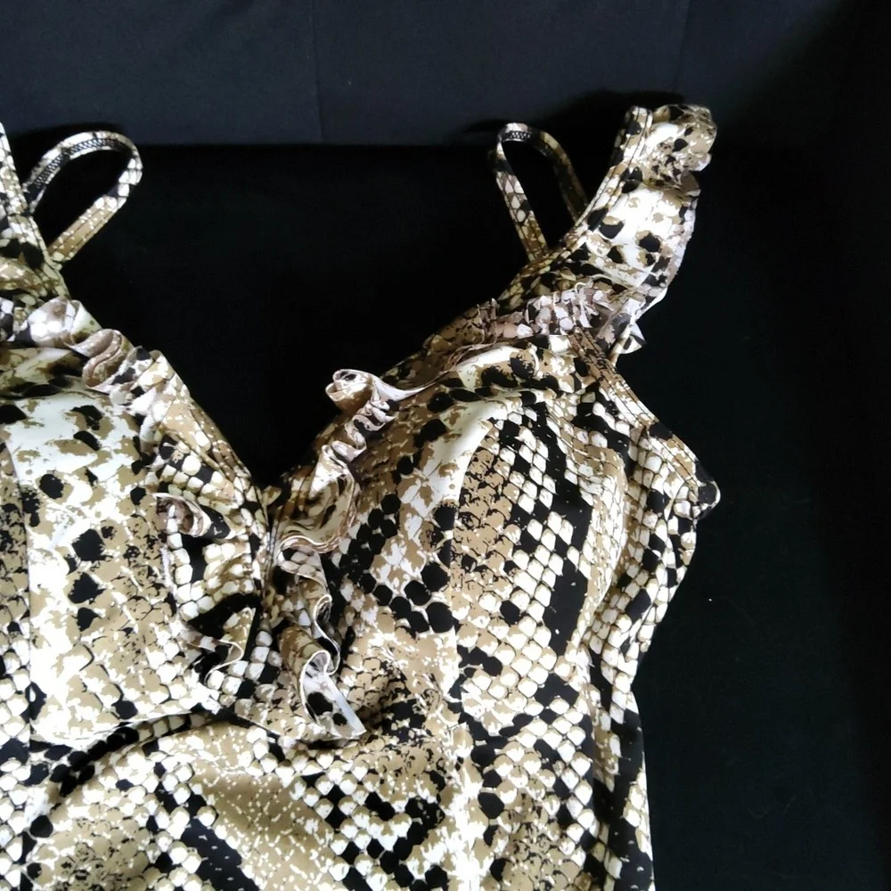š„NWOTš„Tankini Faux Snakeskin Top - Picture 2 of 7
